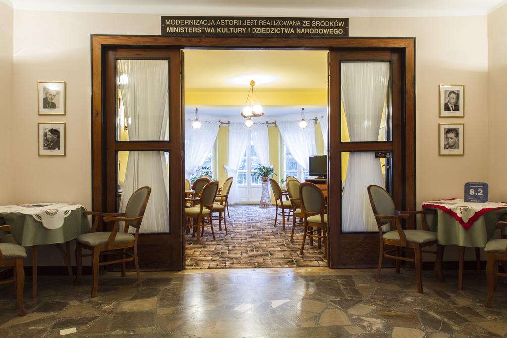 Bed & Breakfast Astoria - Literatow